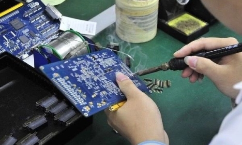 SMT手工焊接的七种错误操作方法-绿志岛