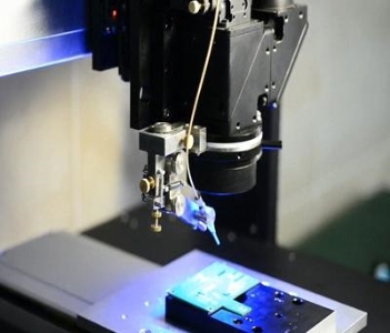 激光软钎焊（LaserSoldering）的原理是什么，有什么优点？